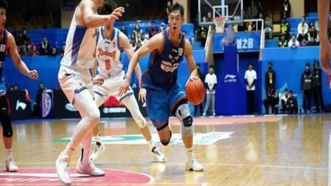 沙漠雄狮对决沙迦战神！沙迦客场征途，能否上演逆袭传奇？